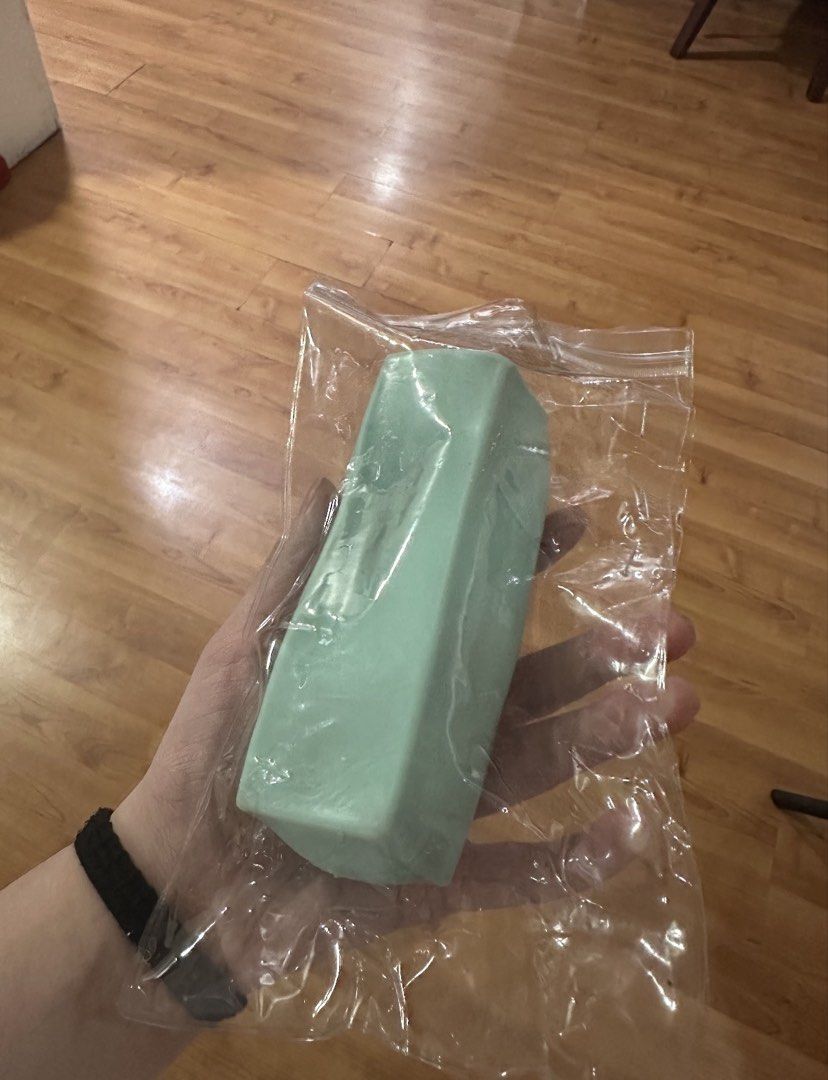 Blue Crunchy Butter 4oz (Category: Other Stationery & Craft) located in Manila. Submitted by jiggaboo6767 (Listing ID 1462271805, Image 2). Description: very crunchy, good scent, satisfying flaws: -the print got erased which is normal and expected due to playing with it..