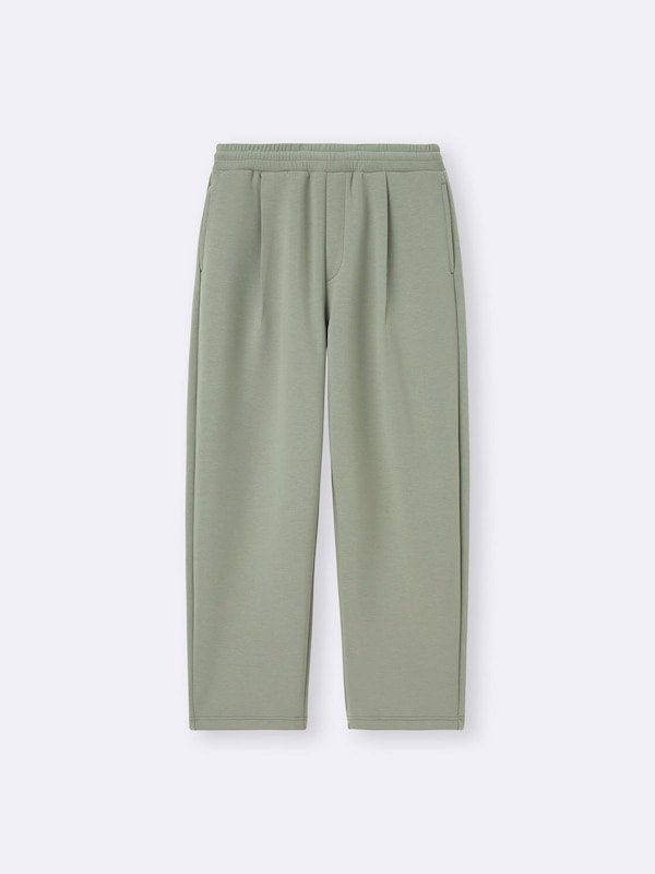 BNEW GU PUFF SWEAT CARROT PANTS (Category: Joggers) located in Baguio. Submitted by smc_haul (Listing ID 1462329043, Image 3). Description: ONHAND PINAS🫶 📌BNEW GU PUFF SWEAT CARROT PANTS 📌MEN’S SIZES 📌QUALITY TO MAG SIS ALMOST SAME SA SWEAT PANTS NI UNIQLO 📌AVAILABLE SIZES: •BROWN - XS •GREEN - XS, SMALL, MEDIUM, LARGE 750 EACH ONLYY‼️.