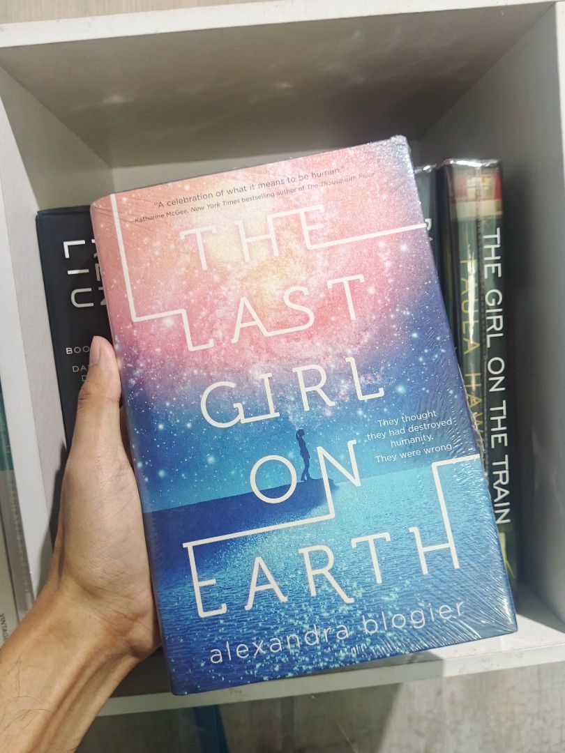 BNS - Last Girl on Earth (Category: Storybooks) located in Binalonan. Submitted by booktopia_by_rei (Listing ID 1462264431, Image 1). Description: MOD - Direct J&T/ NO COD MOP - Cashgee/ Payment first Shipping fees around: Luzon: ₱54 Visayas: ₱70 Mindanao: ₱79.