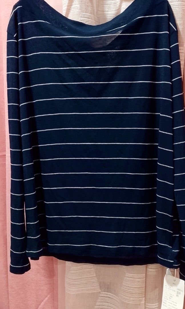 BNWT Stripe blue tops XXL (Category: Blouses) located in Cabanatuan. Submitted by miss.maia (Listing ID 1462434526, Image 3). Description: .