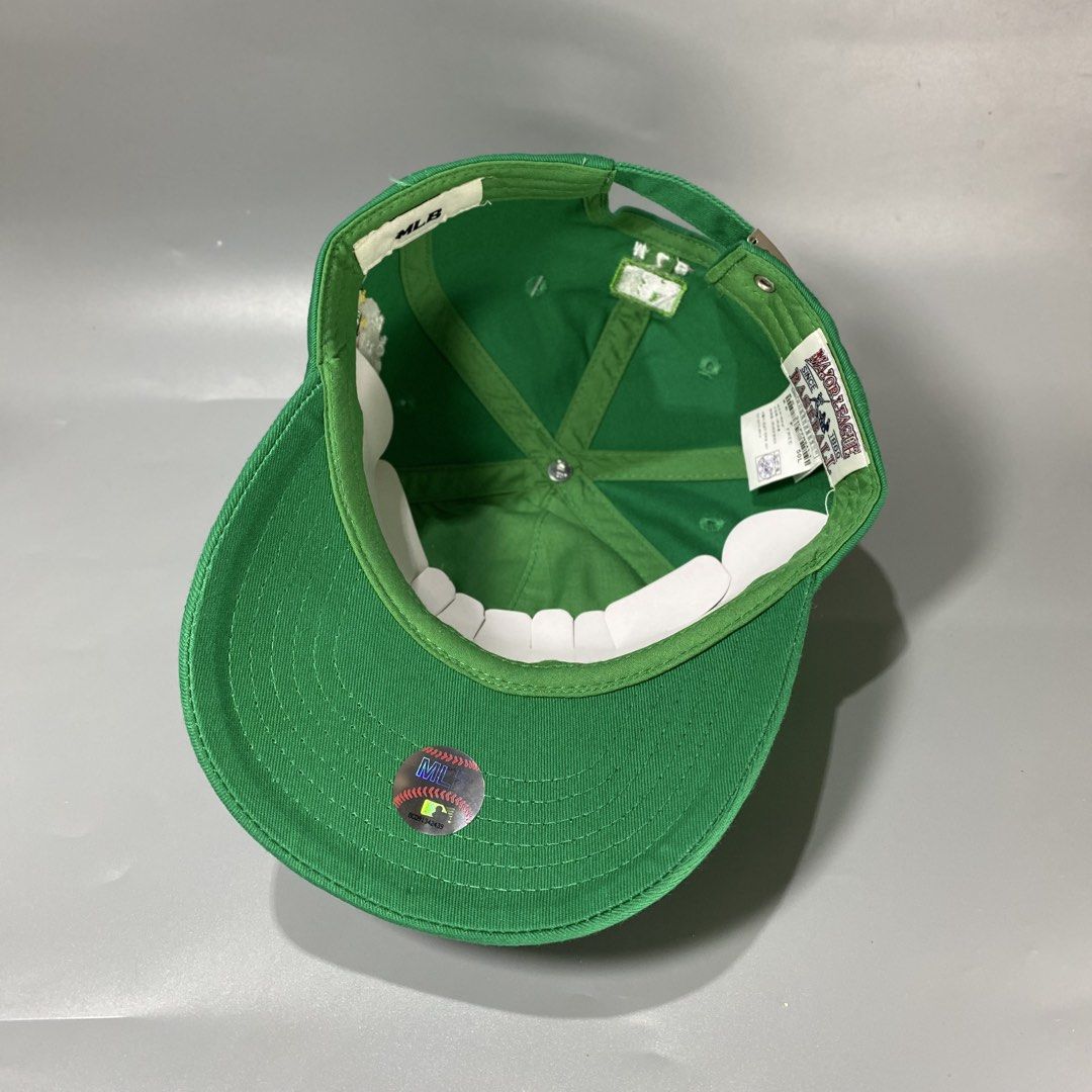 BOSTON MLB (Category: Caps & Hats) located in Malay. Submitted by rcaps4street (Listing ID 1462375452, Image 3). Description: Authentic MLB korea Dadhat.