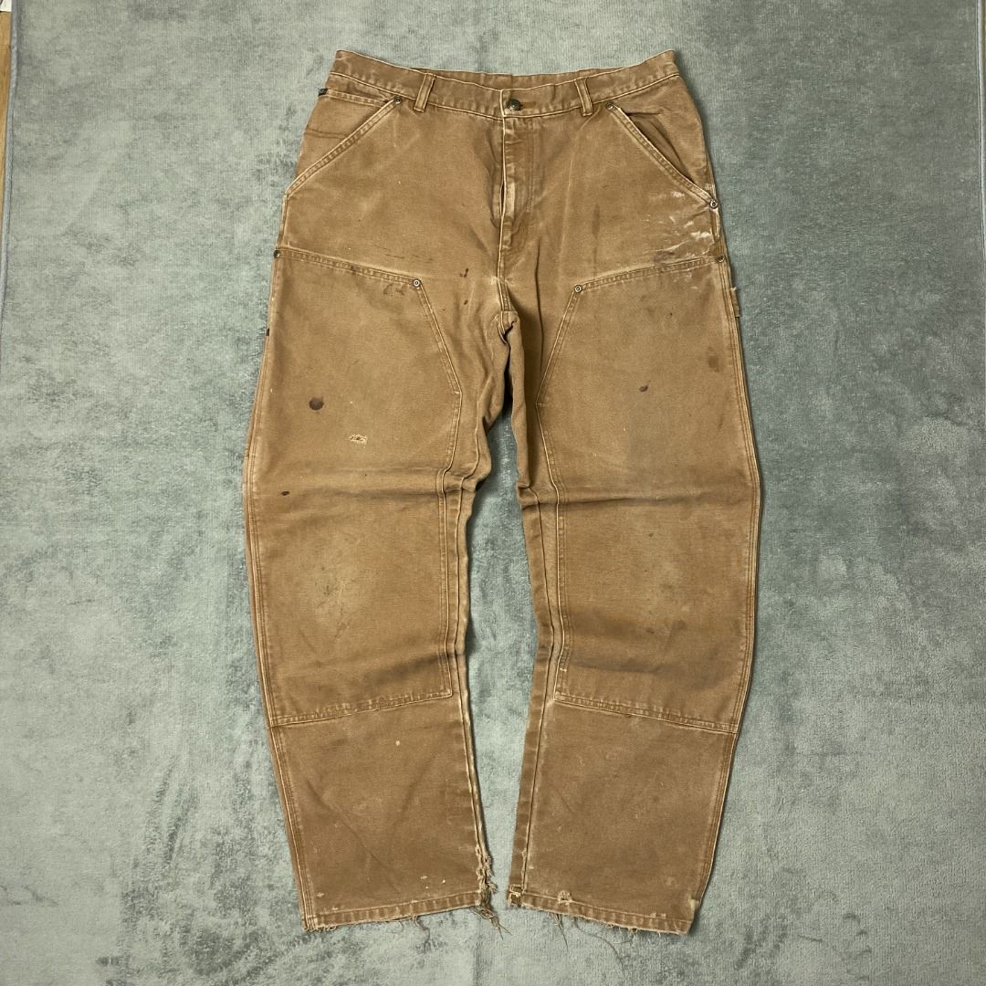 Brown Double Knee Carpenter Pants (Category: Jeans) located in Imus. Submitted by lsthriftsaig (Listing ID 1462322602, Image 1). Description: Brown Double Knee Carpenter Pants Waist: 34 Length: 43 Hem: 8.5 Issue(s): Workwear condi Condition: 8.5/10.