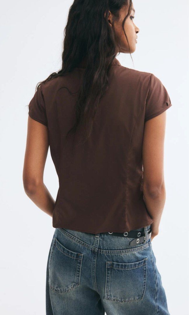 Brown Short Sleeve Button-Up Shirt (Category: Shirts) located in Davao. Submitted by akushhla (Listing ID 1462314324, Image 3). Description: BRAND NEW dm for actual photos ! .