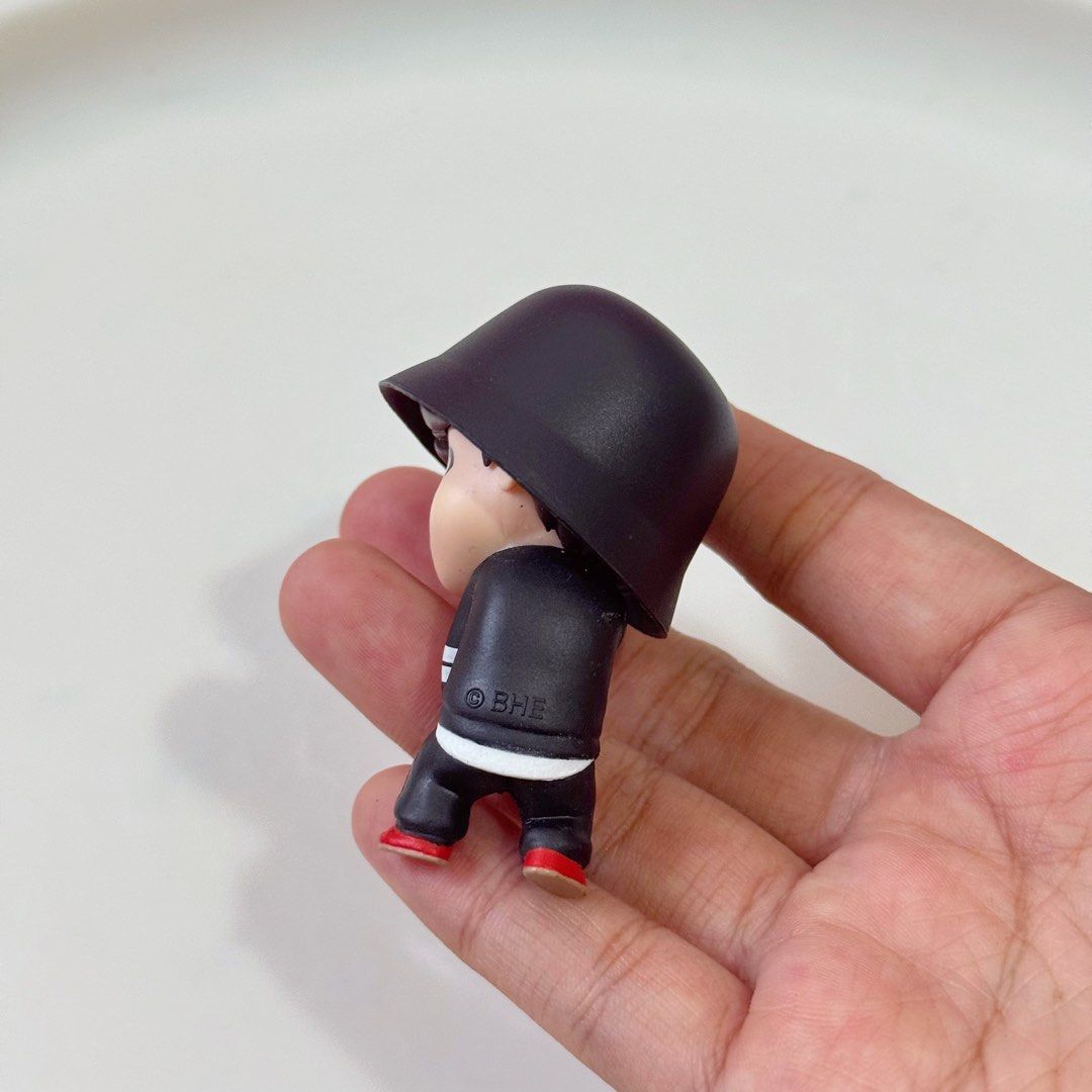 BTS Tiny Tan “Jungkook” Mini Figure (Category: Designer & Blind Box Toys) located in Manila. Submitted by ashyyel_ (Listing ID 1462430933, Image 3). Description: no standee only.