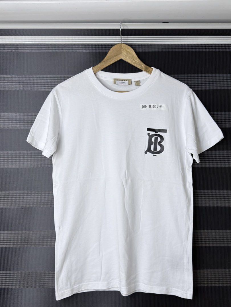 BURBERRY MINIMALIST SHIRT (B13) (Category: Tshirts & Polo Shirts ) located in Bulacan. Submitted by nicolaiscloset (Listing ID 1462425807, Image 2). Description: .