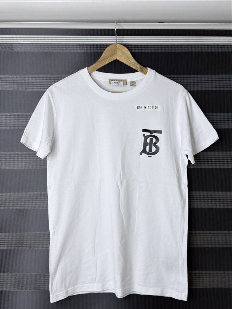 BURBERRY MINIMALIST SHIRT (B13) (Category: Tshirts & Polo Shirts ) located in Bulacan. Submitted by nicolaiscloset (Listing ID 1462425807, Image 1). Description: .