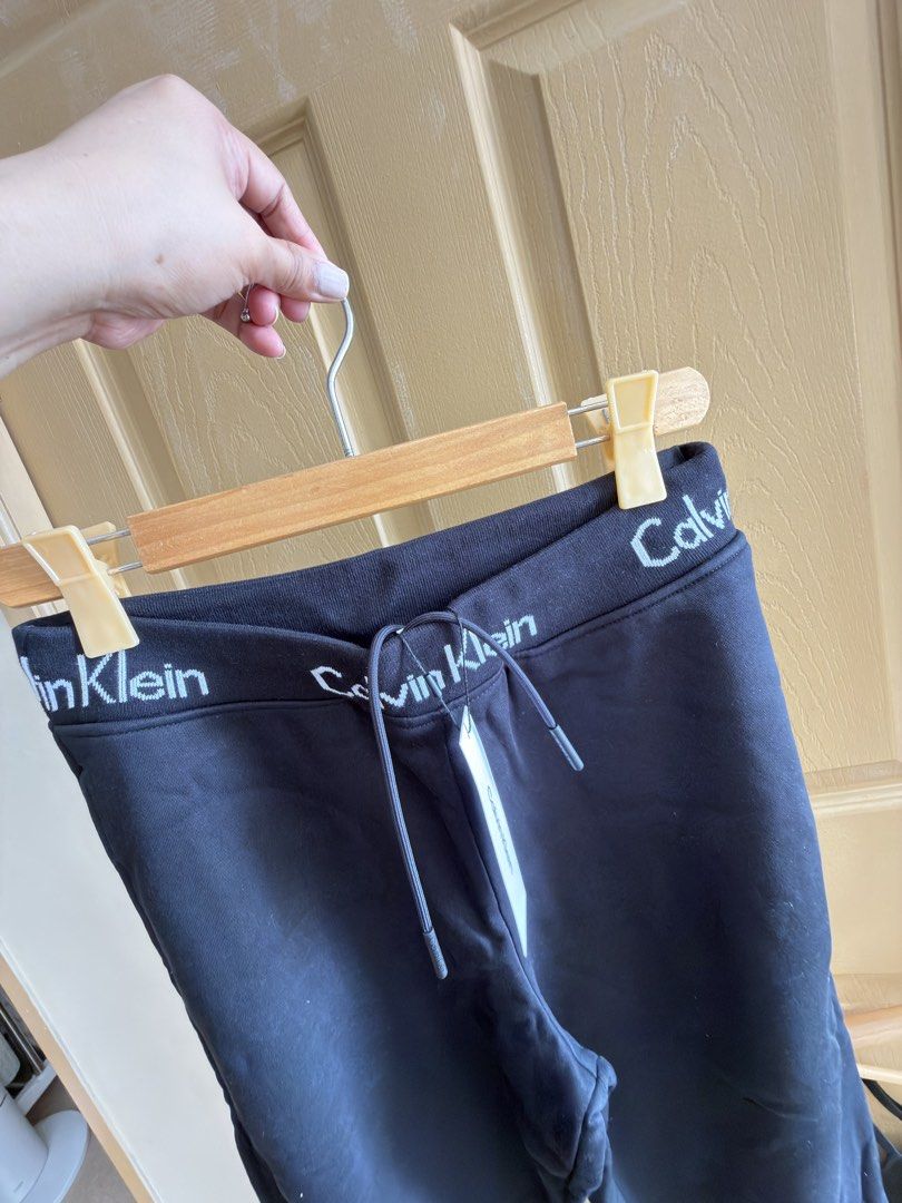 Calvin Klein Jogger + bralette (Category: Announcements) located in Paranaque City. Submitted by kristin_llena (Listing ID 1462438639, Image 3). Description: 💯 original❗️ Take all. New w/ tag size: all medium color: black ₱3,000 take all Pay today. Ship today.