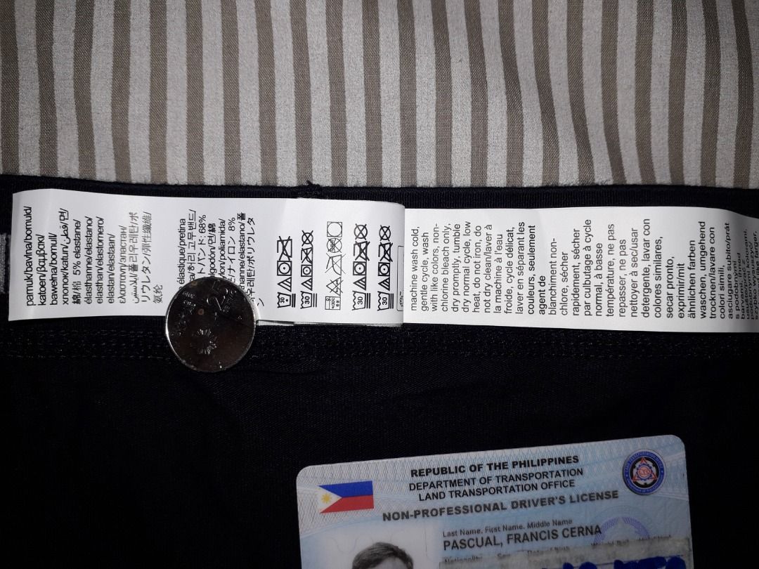 Calvin Klein Men's Modern Essentials Trunk, Black, Large (Category: Underwear) located in Antipolo. Submitted by cyknap2001 (Listing ID 1462272521, Image 3). Description: Calvin Klein Men's Modern Essentials Trunk, Black Size Large on tags 95% Cotton, 5% Elastane MOP - payment first sa gcash.