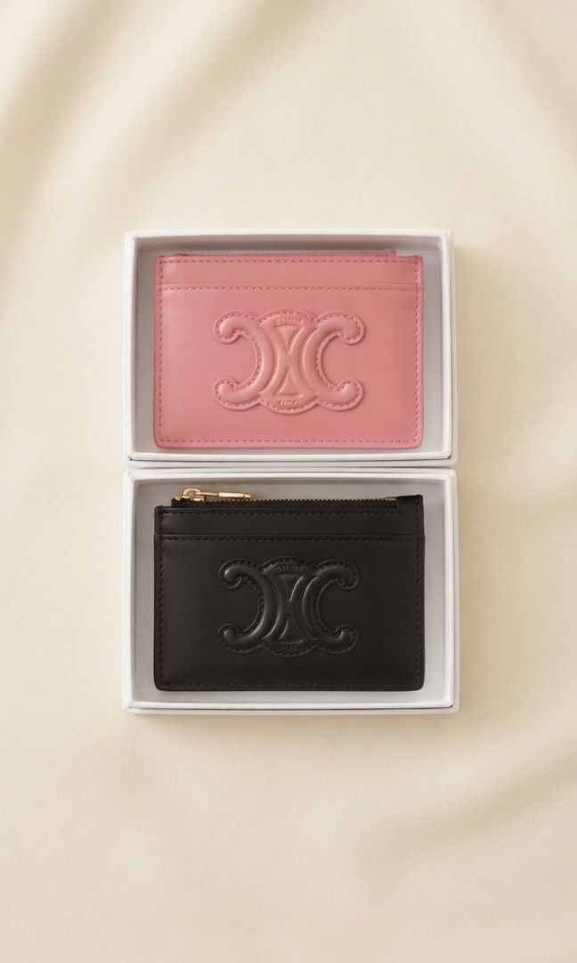 Card Holder - Pink & Black (Category: Wallets & Card holders) located in Davao. Submitted by nisa_chan04 (Listing ID 1460102328, Image 1). Description: - Card Holder featuring the iconic Triomphe logo. - Available in elegant Pink and classic Black (the one with zipper pocket) . - Compact and stylish design for your essential cards. - Keeps your cards neatly organized. - Comes with box..