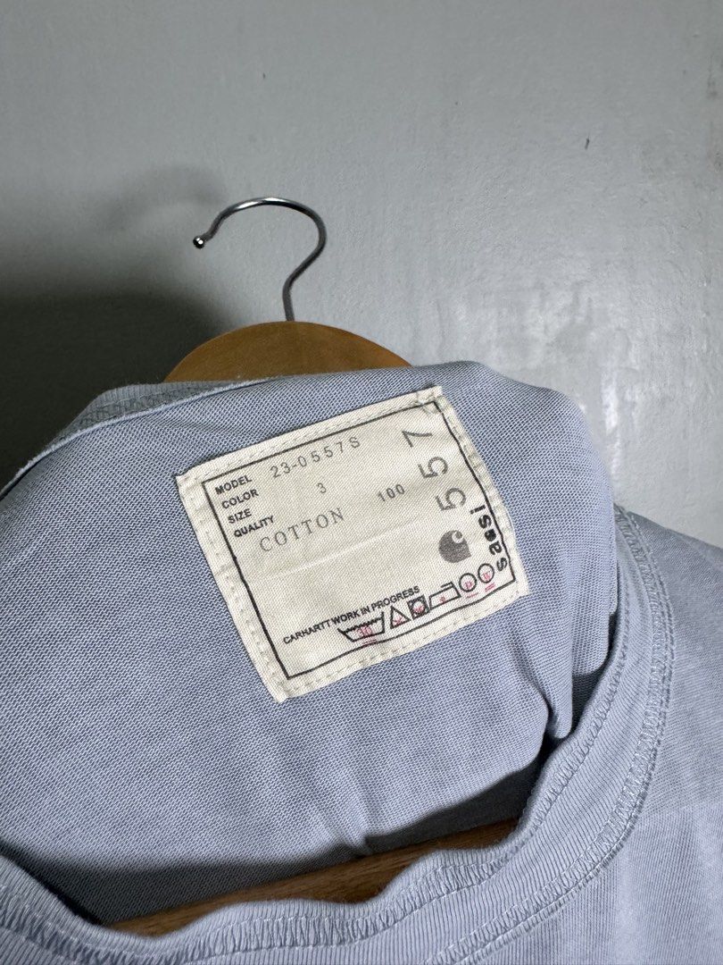 Carhartt x Sacai (Category: Tshirts & Polo Shirts ) located in Sipalay. Submitted by collidethrift (Listing ID 1462396815, Image 2). Description: Carhartt x Sacai Pocket Tee (Light Blue) Size Small fit Medium to Large Dimes 28 x 23 Good as new 1300 shipped.