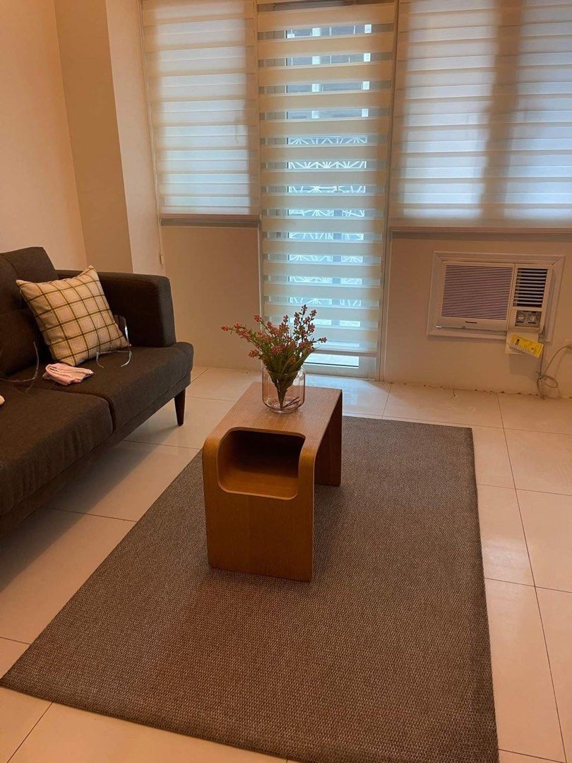 Central Park West BGC 1BR Unit for LEASE (Category: Apartments & Condos) located in Taguig. Submitted by beatricehpan (Listing ID 1462382756, Image 1). Description: RC81714 FOR RENT 1BR Unit in Central Park West, BGC, Taguig PROPERTY DETAILS: Unit type / Rooms: 1 bedroom 1 bathroom kitchen balcony Floor area: 40 SQM Furnishing: Fully Furnished Parking: 1 AMENITIES: Adult swimming pool and kiddie pool KEY FEATURES: Located at 7th Avenue corner 36t