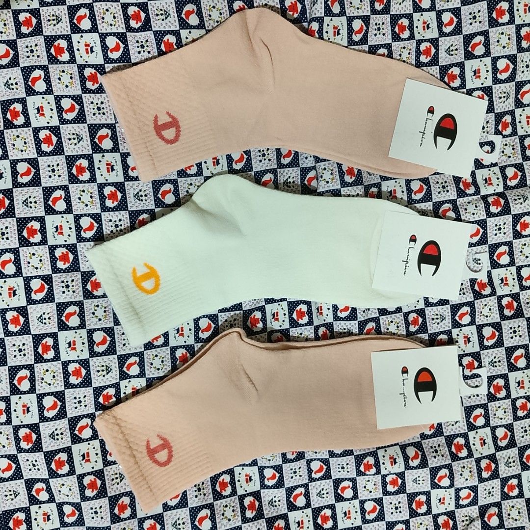 Champion Logo Crew Socks (per piece)- NWT (Category: Socks & Tights) located in Santa Rosa. Submitted by prlvdbyellie (Listing ID 1462352104, Image 1). Description: P150 pesos each #champion #championsocks #crewsocks #sportssocks #streetwear #athleisure #prelovedph #thriftph #carousellph #brandnew.