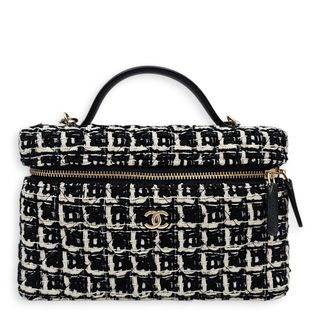 (Category: ) located in . Submitted by luxlexicon (Listing ID 1460287489, Image 1). Description: .