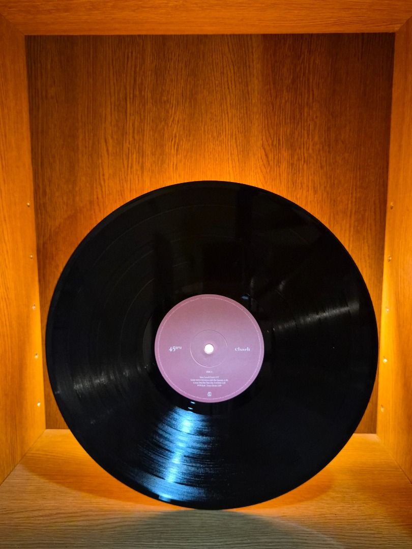 Charli XCX – Charli (Category: Vinyls) located in Manila. Submitted by jarodaily (Listing ID 1355860278, Image 3). Description: 2 x Vinyl, 12", 45 RPM, Album Kindly note that the photo shown is for reference only and does not depict the exact item for sale. Looking for something else? DM us for pre-orders and price quotation 🔍 .