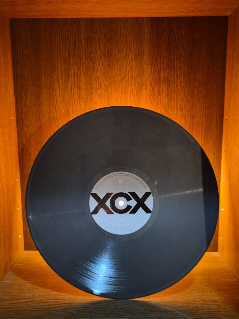 Charli XCX – True Romance (Category: Vinyls) located in Manila. Submitted by jarodaily (Listing ID 1355860059, Image 3). Description: Vinyl, LP, Album, Reissue, Repress, Silver Kindly note that the photo shown is for reference only and does not depict the exact item for sale. Looking for something else? DM us for pre-orders and price quotation 🔍 .