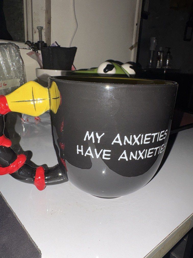Charlie Brown Peanuts BIG 3D mug (Category: Coffee & Tea Tableware) located in Caloocan City. Submitted by rabbithole2026 (Listing ID 1462317636, Image 2). Description: .