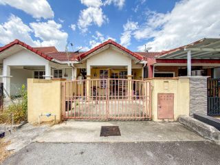 (Category: ) located in . Submitted by fadleeproperty (Listing ID 1427305227, Image 1). Description: .