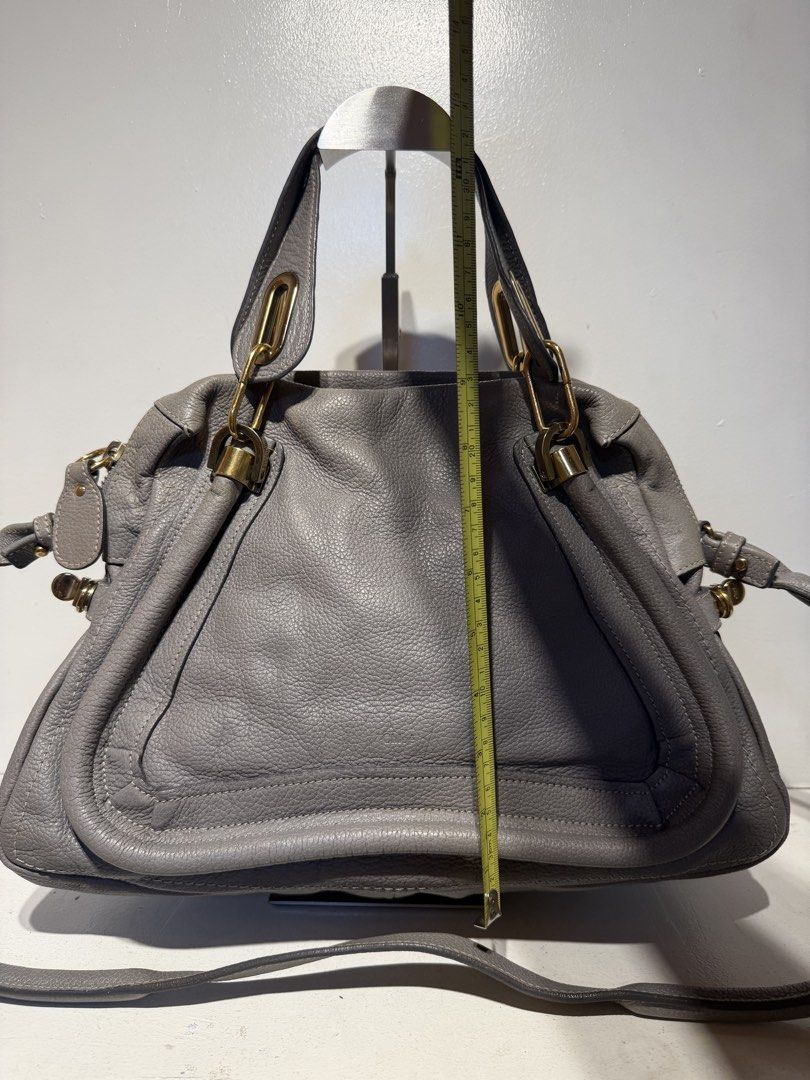 Chloe Paraty Bag (Category: Shoulder Bags) located in Pasig City. Submitted by armoire_deluxe (Listing ID 1462417451, Image 3). Description: Pre💕 item. In good condition..