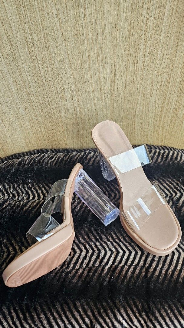 Clear Block Heels Sandals (Category: Heels) located in Makati City. Submitted by shannebun (Listing ID 1462262028, Image 1). Description: Chic beige sandals with clear block heels and open-toe design. Perfect for summer..