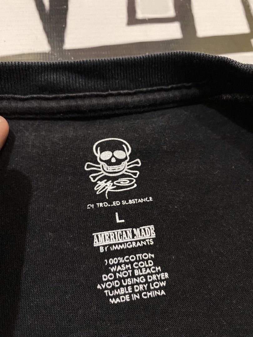 CLOT X SSUR Tee (Category: Tshirts & Polo Shirts ) located in Rosario. Submitted by thrift_king_ali (Listing ID 1462350943, Image 3). Description: CLOT X SSUR Large Dimes: W-21 L-28 no issue excellent condition 300+sf.