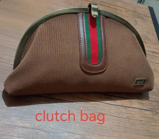 (Category: ) located in . Submitted by japanbag_12 (Listing ID 1462329122, Image 1). Description: .