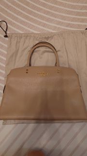 （分類：）位於 。 由 kazuhk2827 提交（商品編號 1462360606，圖片 1）。簡介： 。