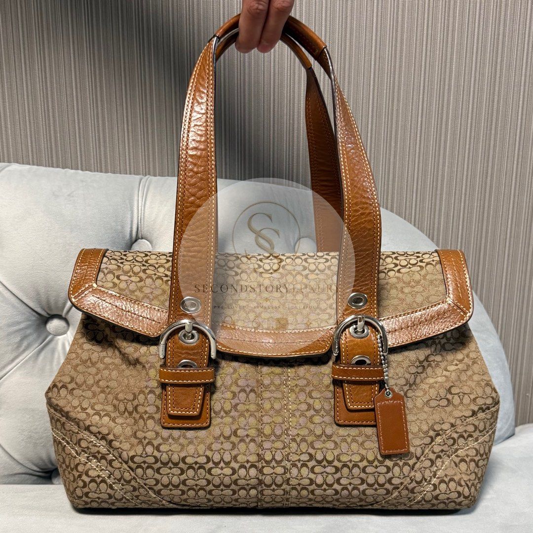 Coach Jacquard Flap Satchel (Category: Luxury Bags & Wallets) located in Amadeo. Submitted by secondstoryluxury (Listing ID 1462299049, Image 1). Description: Cross posting @JPNGoodies.Ph.