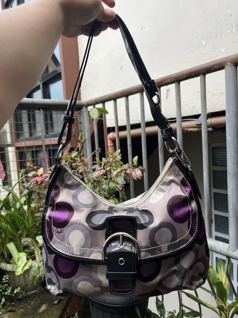 COACH SOHO OP ART (Category: Shoulder Bags) located in Baguio. Submitted by closetgc.clothingshop (Listing ID 1462322985, Image 1). Description: Coach Soho OP art shoulder bag Guaranteed authentic Excellent condition, Super Cute in actual.