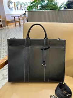 (Category: ) located in . Submitted by worldwidedeals (Listing ID 1462380147, Image 1). Description: .
