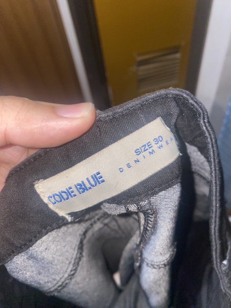 Code Blue Denim Wear Black Jeans Size 30 (Category: Jeans) located in Cagayan de Oro. Submitted by brokylee (Listing ID 1462380071, Image 2). Description: FOR SALE: 🛍️ Code Blue Black Skinny Pants ₱500 Condition: 8/10 Size: 30 RFS: Decluttering 📍 Meet-ups: SM Mall of Asia (Pasay) Pasay Area Lalamove.