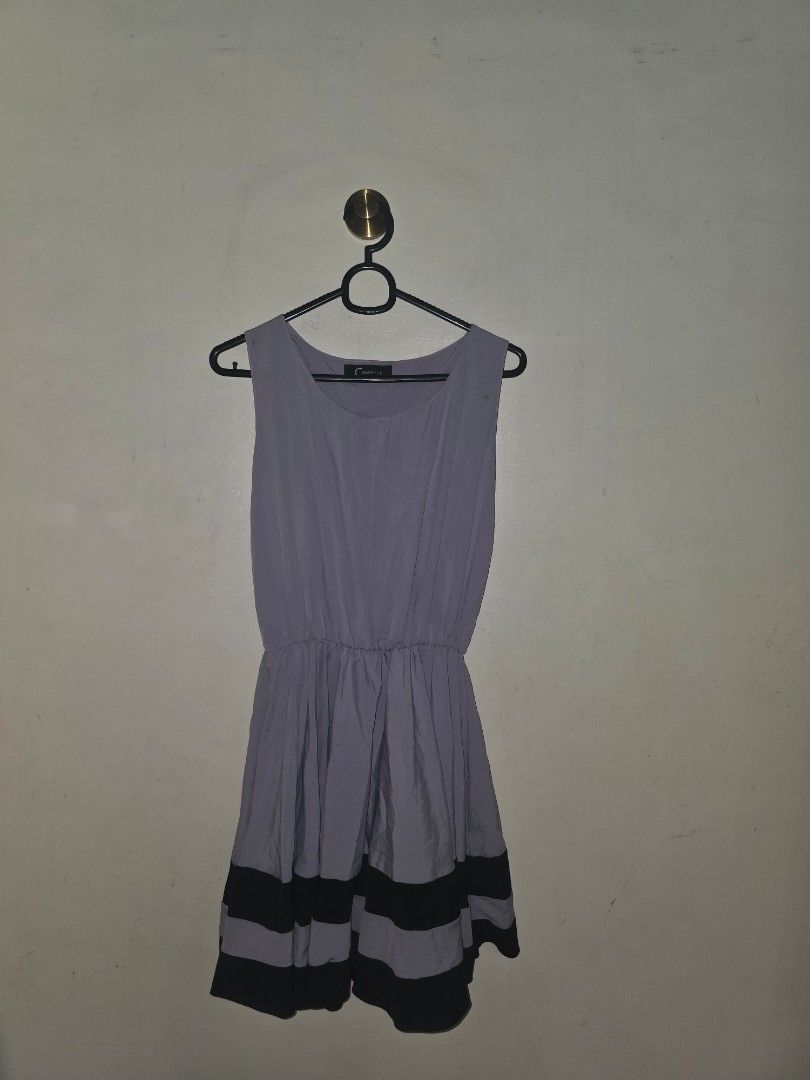 Color Block Grey Black Dress (Category: Dresses) located in Manila. Submitted by dcory (Listing ID 1462428531, Image 2). Description: .