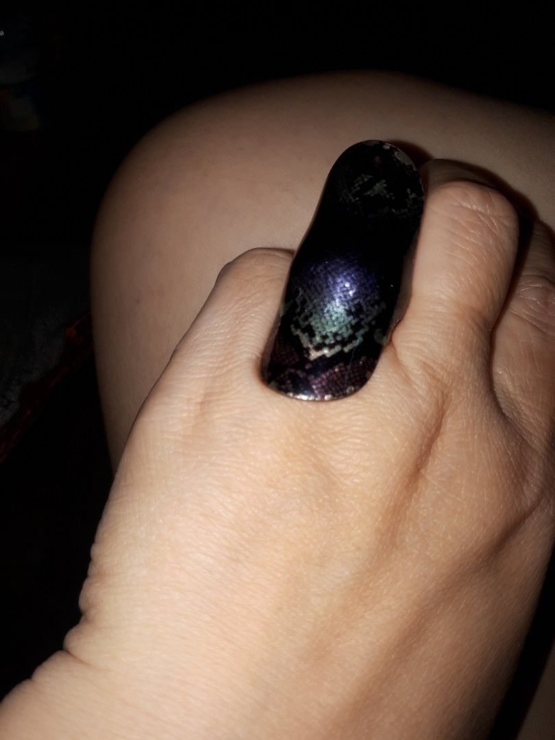 Colorful snake style design ring size 8 (Category: Rings) located in Quezon City. Submitted by secretluxuryshop (Listing ID 1462280189, Image 2). Description: .