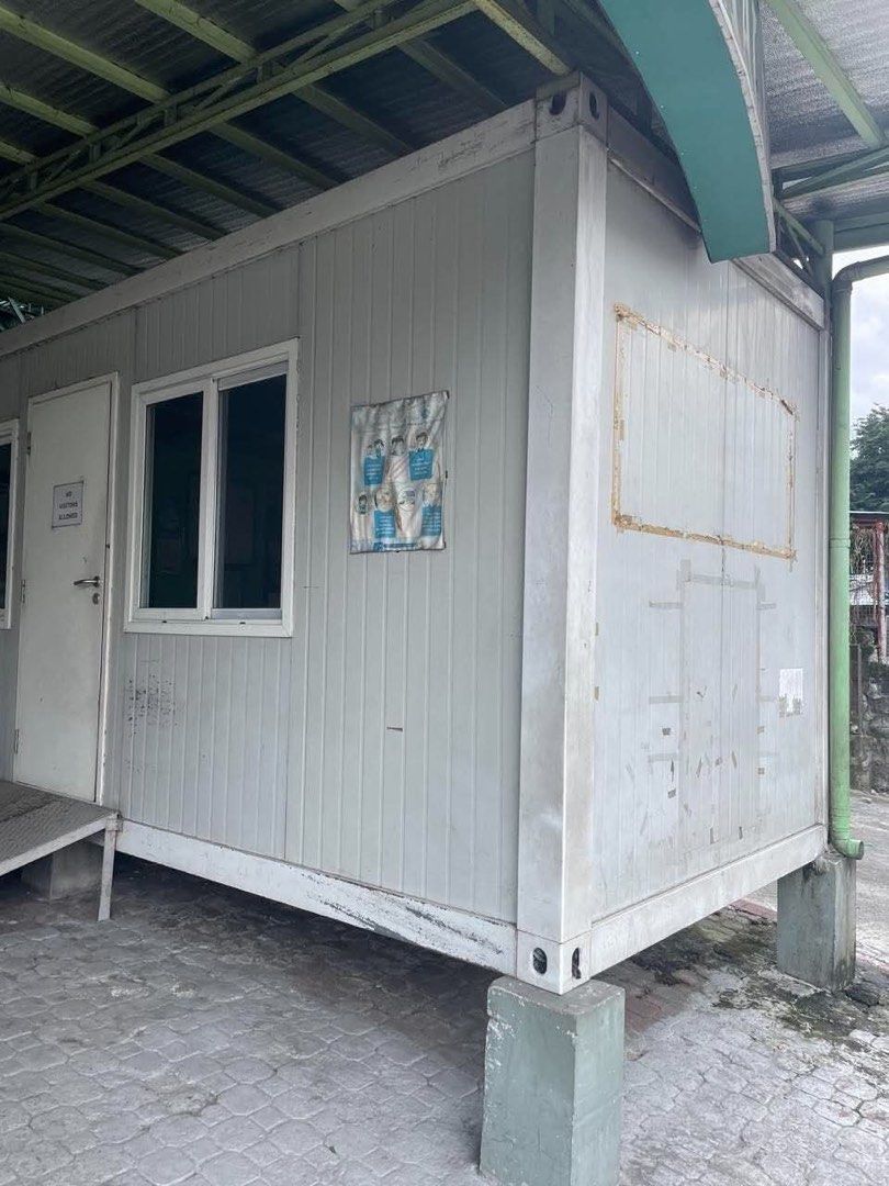 Container Van (Category: Office Furniture & Fixtures) located in Quezon City. Submitted by peppr.lim (Listing ID 1462348047, Image 1). Description: - 20ft Container van - Light gray exterior - Equipped with a door and a window - Currently elevated on concrete blocks - Used for hospital - Ready for pickup Rfs: no longer needed 📍Zabarte Rd Novaliches QC.
