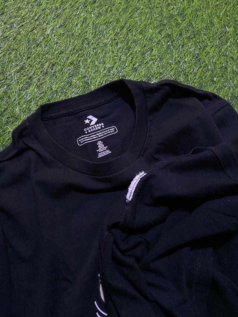 CONVERSE (Category: Tshirts & Polo Shirts ) located in Manila. Submitted by franzenbal30332 (Listing ID 1462372459, Image 3). Description: CONVERSE SIZE M WIDTH - 19.5 LENGTH - 27.5 COLOR RATE 9.5 EXCELLENT CONDI ISSUE CUT TAGS BUT STILL LEGIT.