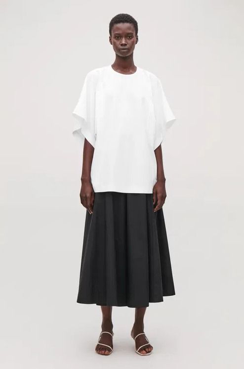 COS Kimono-Shape Sleeve Jersey Top (Category: Shirts) located in Pasig City. Submitted by shopsmart.mnl (Listing ID 1462375939, Image 2). Description: Excellent condition no issue M in tag but this runs big So even if you are L oversized pa din dating .