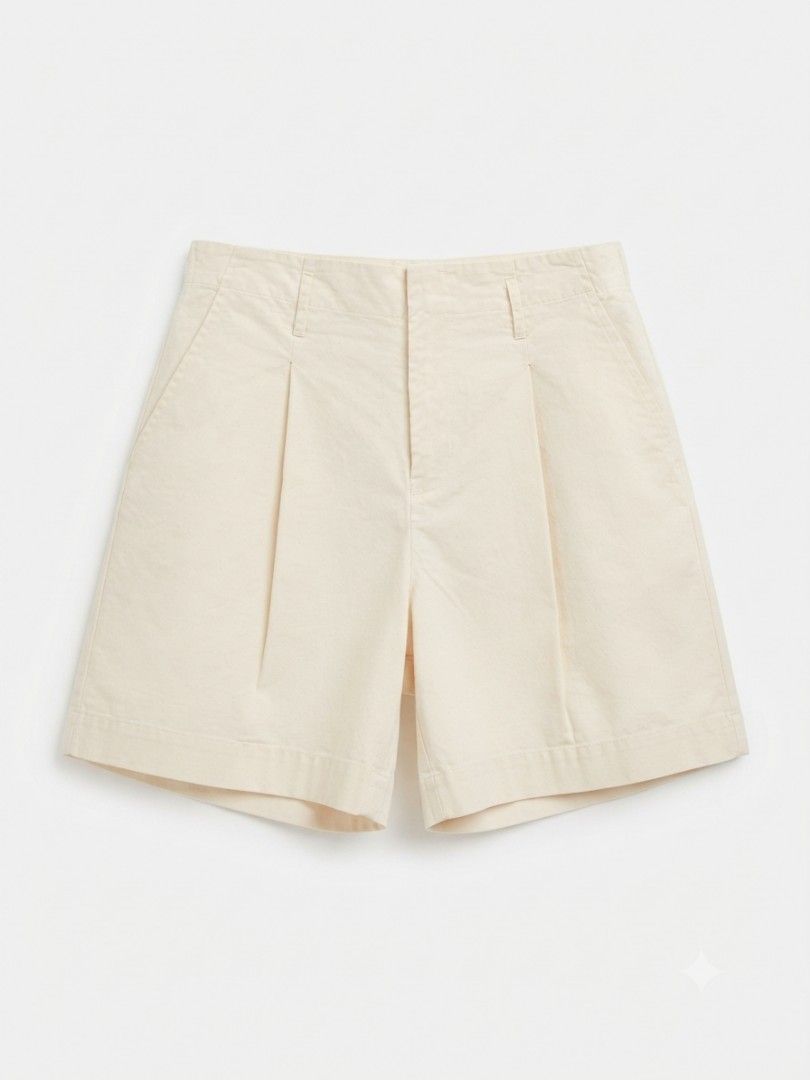 Cream shorts (Category: Shorts) located in Manila. Submitted by yraeclub (Listing ID 1462271112, Image 1). Description: ♡ size: 33-34.