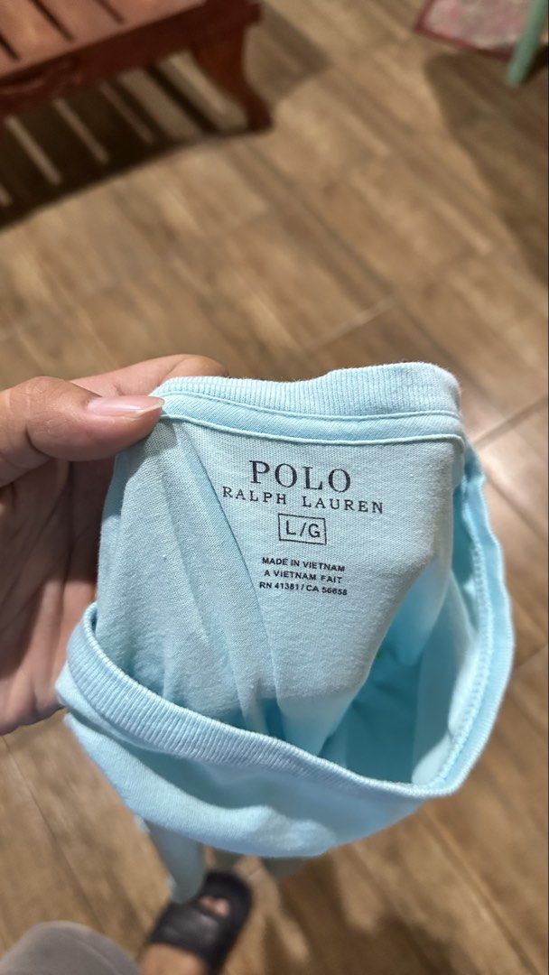 CYAN RALPH LAUREN (Category: Tshirts & Polo Shirts ) located in Manila. Submitted by urban.vintage (Listing ID 1462414011, Image 2). Description: ISSUEs:NONE (NEED WASH) MOP :GCASH (NO COD) SHIP VIA: LALAMOVE & J&T LOCATION: PASIG CITY LENGTH: 26 WIDTH :23.