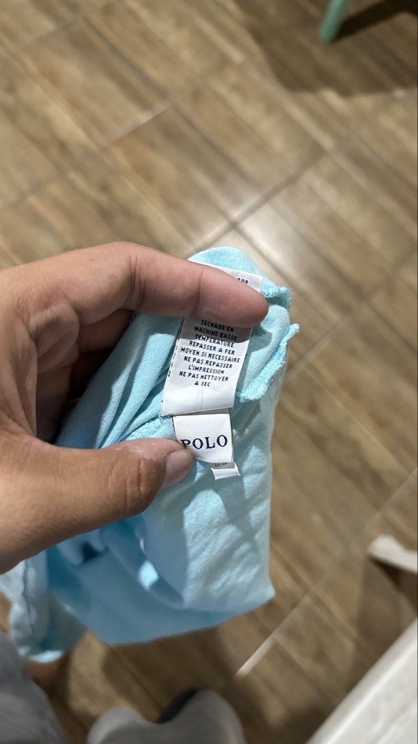 CYAN RALPH LAUREN (Category: Tshirts & Polo Shirts ) located in Manila. Submitted by urban.vintage (Listing ID 1462414011, Image 3). Description: ISSUEs:NONE (NEED WASH) MOP :GCASH (NO COD) SHIP VIA: LALAMOVE & J&T LOCATION: PASIG CITY LENGTH: 26 WIDTH :23.