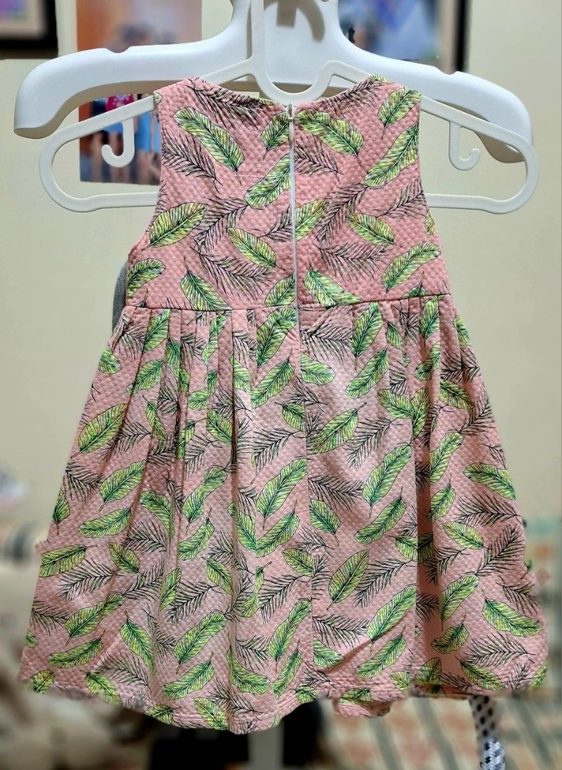 Dainty dress feather (Category: Babies & Kids Fashion) located in Quezon City. Submitted by thetetajabakes (Listing ID 1462384871, Image 2). Description: - preloved - outgrown clothes - RFS : Decluttering.