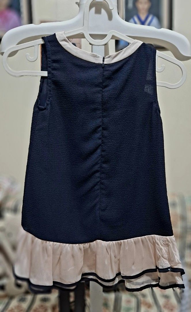 Dainty navy blue (Category: Babies & Kids Fashion) located in Quezon City. Submitted by thetetajabakes (Listing ID 1462386080, Image 2). Description: - preloved ( may gusot sa lace ) - outgrown clothes - RFS : Decluttering.