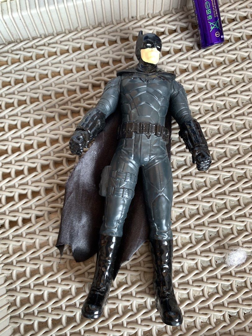 DC Vietnam Batman (Category: Figurines & Statues) located in Manila. Submitted by macks_toys (Listing ID 1462332323, Image 2). Description: 📌You may send DM for your inquiries. ✨KINDLY CHECK EACH DETAILS✨ 🔳 From Japan/UK Surplus items M 🔳 Manage your expectations since it’s preloved and from Surplus Items 🔳 WYSIWYG ✨ Thank you! ✨.
