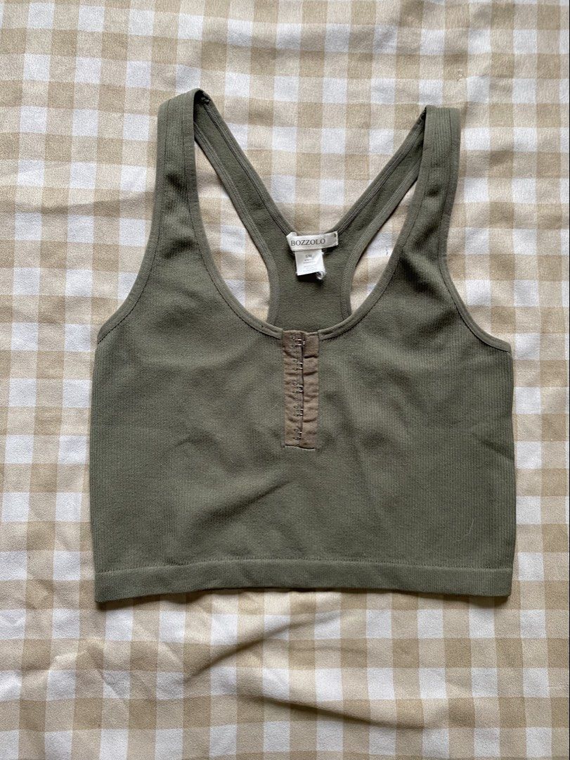 Declutter Bundle: 5 Ribbed Crop Tops & Tank Tops (Square Neck, Hook-and-Eye) (Category: Sleeveless) located in Santa Maria. Submitted by closetclearout_co (Listing ID 1462279467, Image 2). Description: Crop Tops Declutter Bundle (5 Pieces) Selling all 5 tops together at a discounted price! Includes: 1 Ribbed racerback crop tank with hook-and-eye detail in Olive Green (Bozzolo) 1 Ribbed racerback crop tank with hook-and-eye detail in Black (Bozzol