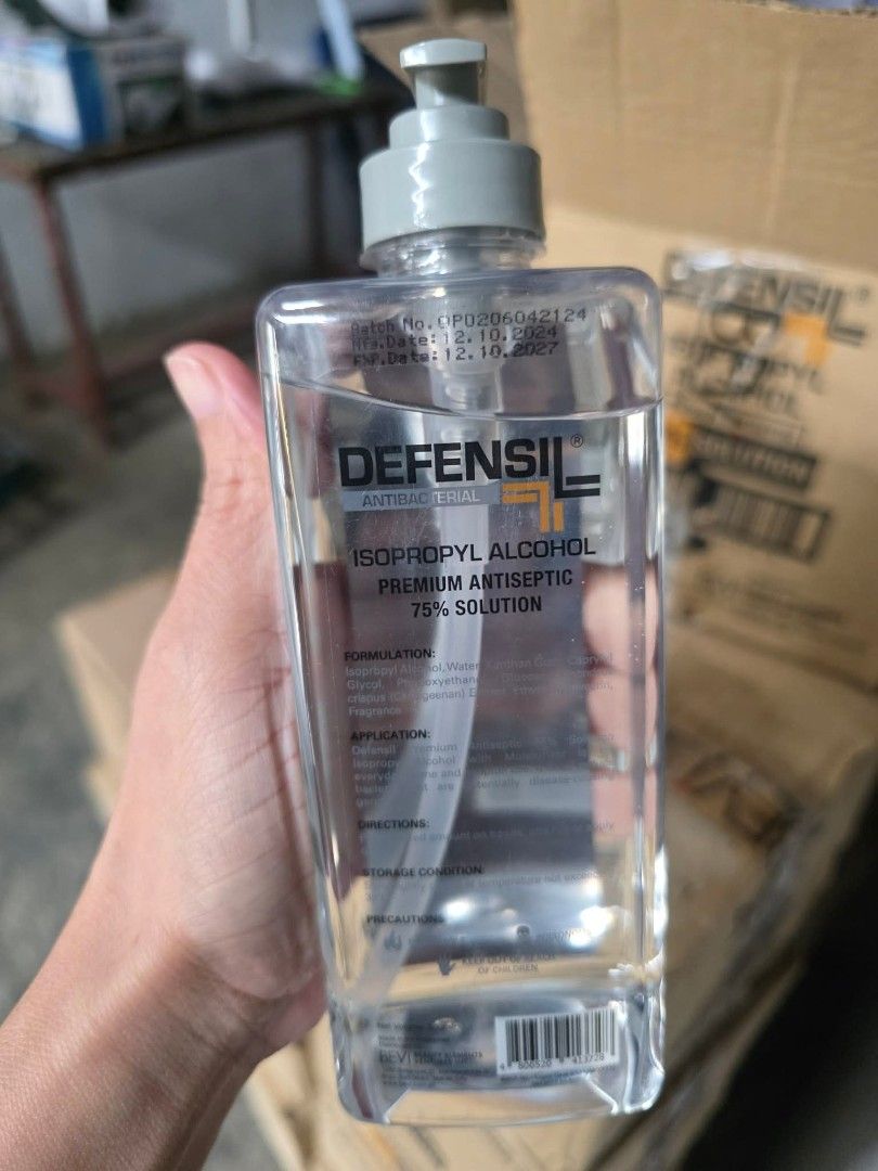 Defensel Isopropyl alcohol (Category: Sanitizers & Disinfectants) located in Manila. Submitted by dolorchris69891 (Listing ID 1462351476, Image 3). Description: 🧴 DEFENSIL Isopropyl Alcohol 75% Solution (500mL) ✨ Stay Protected. Stay Germ-Free. ✨ 💥 RETAIL PROMO 🛒 2 for only ₱ 450 ✅ 75% Premium Antiseptic Solution ✅ Kills 99.9% of germs & bacteria ✅ With Moisturizer ✅ Hypoallergenic ✅ Dermatologically Tested 🏠 Ideal for homes, offices, schools