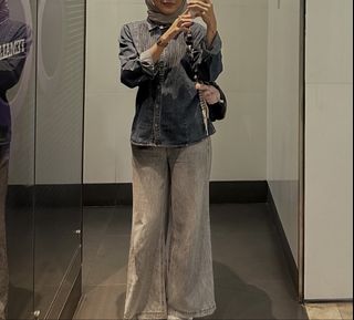 (Category: ) located in . Submitted by qweenyyy (Listing ID 1462310934, Image 1). Description: .