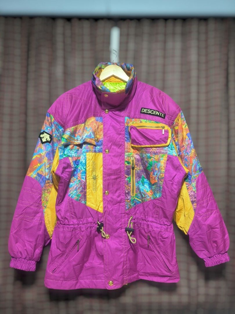 DESCENTE vintage ski jacket (Category: Coats, Jackets and Outerwear) located in Baguio. Submitted by katre_ff2600 (Listing ID 1462351301, Image 2). Description: Descente vintage 1980's or 1990's "competition" racing jacket. Neon colorblock. High-end Japanese skiwear brand..
