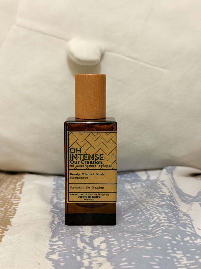 COTIDIANO - DH Intense (Category: Fragrance & Deodorants) located in Manila. Submitted by violetglitch (Listing ID 1462412756, Image 3). Description: WTS/WTT - Woody Floral Musk - Juice Level: Around 48ml - NO BOX WTS - 600 WTT - Cotidiano Vibrato/Talisman or offer 📍Around UST/Sampaloc Manila ‼️RULES‼️ - 2 days reservation only. - No cancellations, returns or refunds. - MOD: Lalamove or Meetup - MOP: Gcash/Cash.