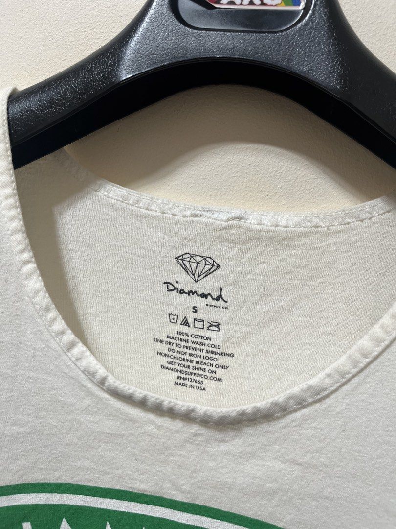 Diamond (Category: Tshirts & Polo Shirts ) located in Muntinlupa City. Submitted by genepaxs (Listing ID 1462263885, Image 3). Description: Diamond Tanktop Small 19.5 x 27 Original / Authentic +shipping J&T / JRS / LBC COD Lalamove only Shoppe Check out(soon) For faster transactions i Add me on any of my socials @generayq - FBmain @genepaxs - FBpage/IG .