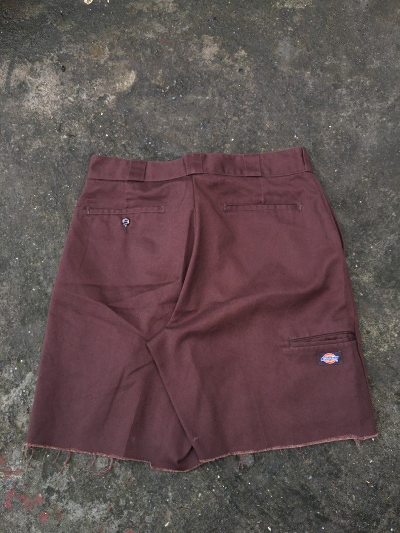DICKIES (Category: Activewear) located in Calapan. Submitted by thrift_ni_forts (Listing ID 1462273845, Image 3). Description: 34 Waistline 21 Length 15 Leg 13 Hem 1 Scratch Cut to Jorts 10/10 Color Rate Crispy Condition .