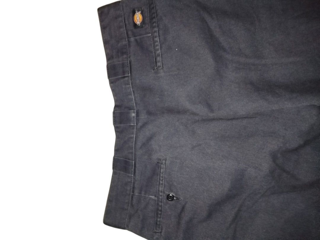 Dickies 874 Original Fit Work Pants Black (Category: Jeans) located in Quezon City. Submitted by y2k_thriftkid (Listing ID 1462276796, Image 3). Description: - Classic Dickies 874 Work Pants - Original Fit - Black Color - Durable Twill Fabric - Versatile: Great for Work or Casual Wear - Secure Button and Zip Closure - Multiple Pockets for Convenience.