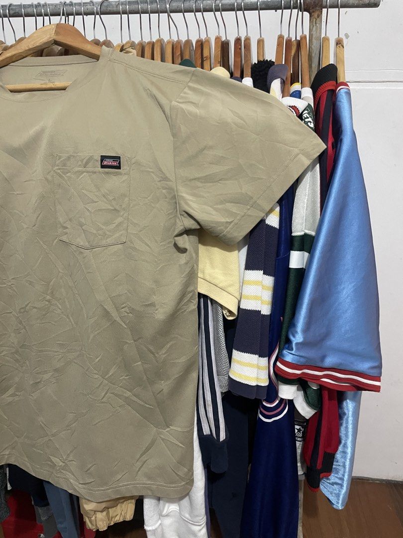 Dickies pocket tee dri fit (Category: Tshirts & Polo Shirts ) located in Dasmarinas. Submitted by spoon_thrift_south (Listing ID 1462391551, Image 2). Description: 23x29 excellent condition needwash only size large.